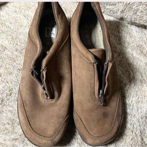 Easy Spirit Women's Brown Loafers with Zipper